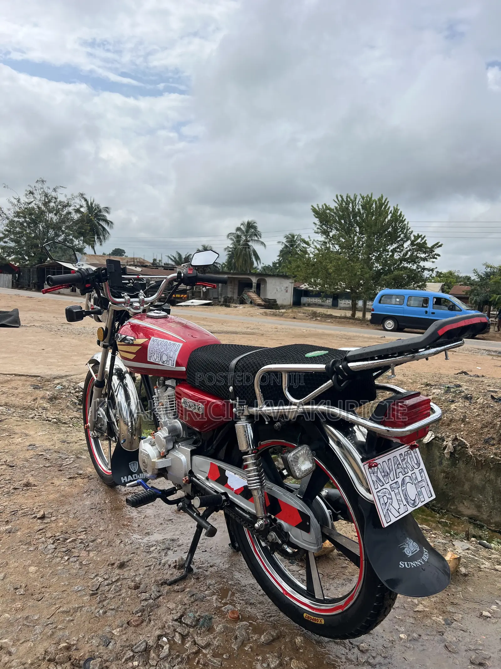 Royal RY125 2018 Red