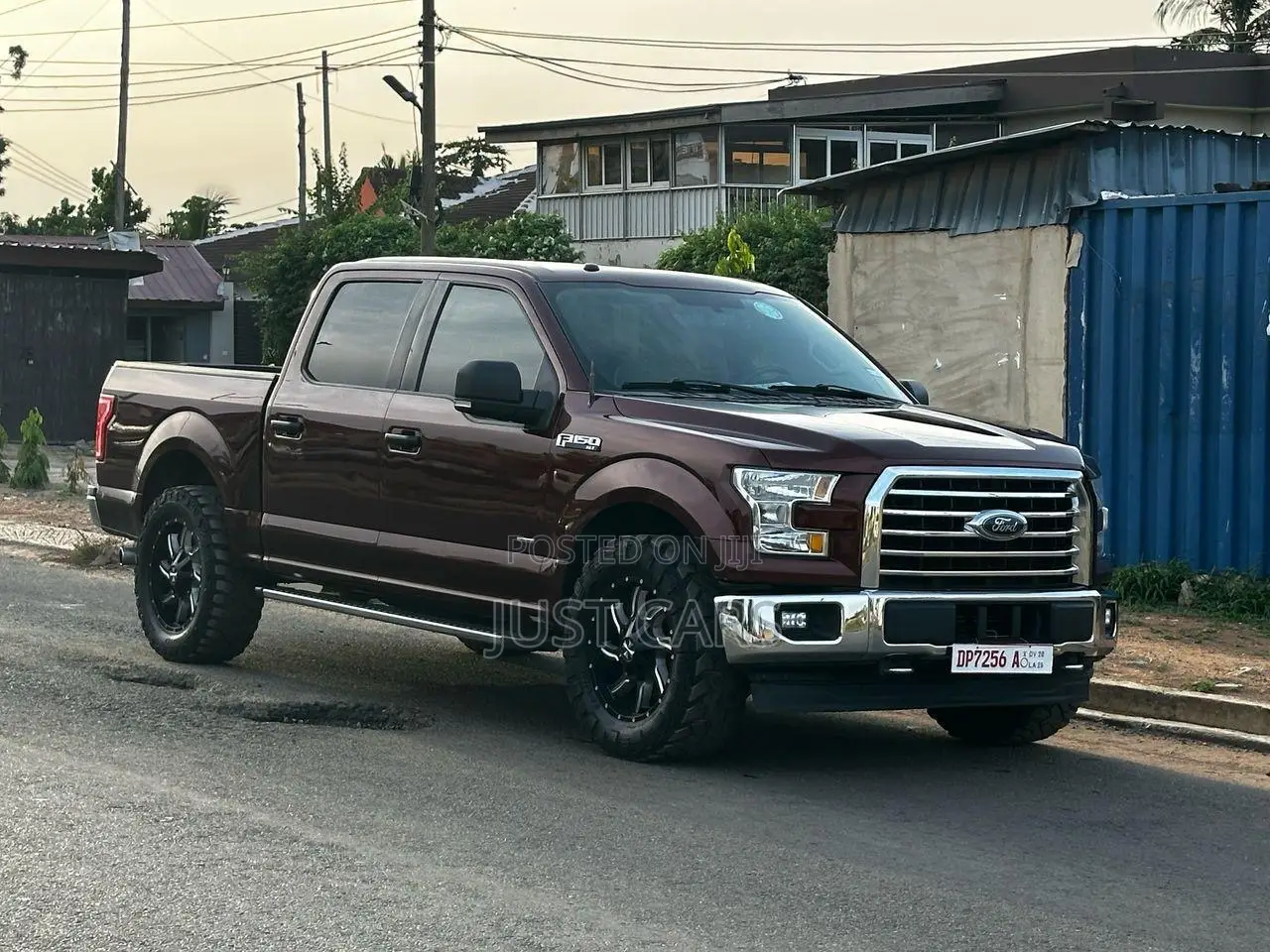 Ford F-150 XL 4x4 SuperCrew Cab Styleside 5.5 ft. box 145 in. WB 2017