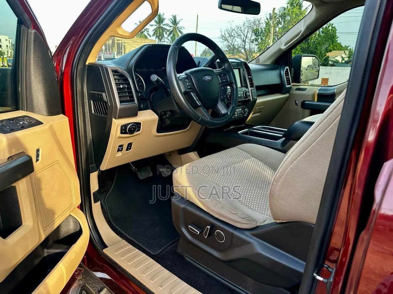 Ford F-150 XL 4x4 SuperCrew Cab Styleside 5.5 ft. box 145 in. WB 2017