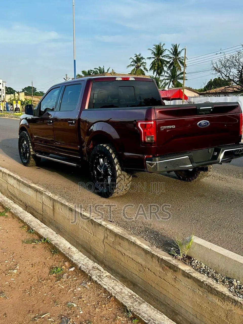 Ford F-150 XL 4x4 SuperCrew Cab Styleside 5.5 ft. box 145 in. WB 2017