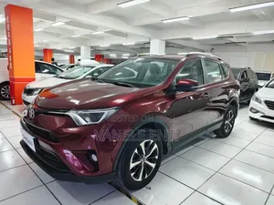 Toyota RAV4 2016 Red