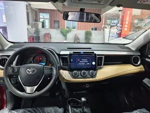 Toyota RAV4 2016 Red