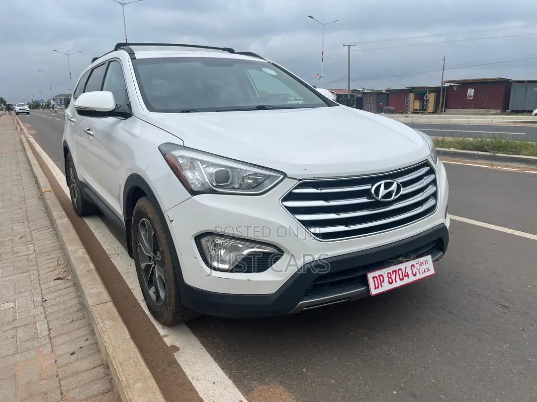 Hyundai Santa Fe 2014 White