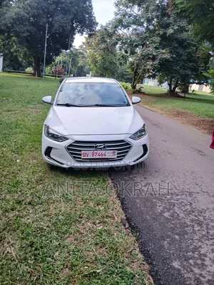 Hyundai Elantra 2017 White