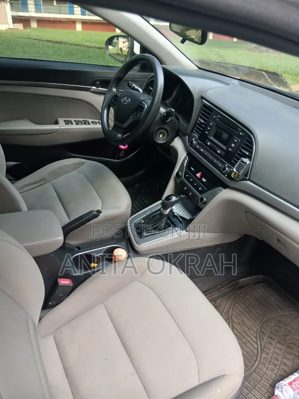 Hyundai Elantra 2017 White
