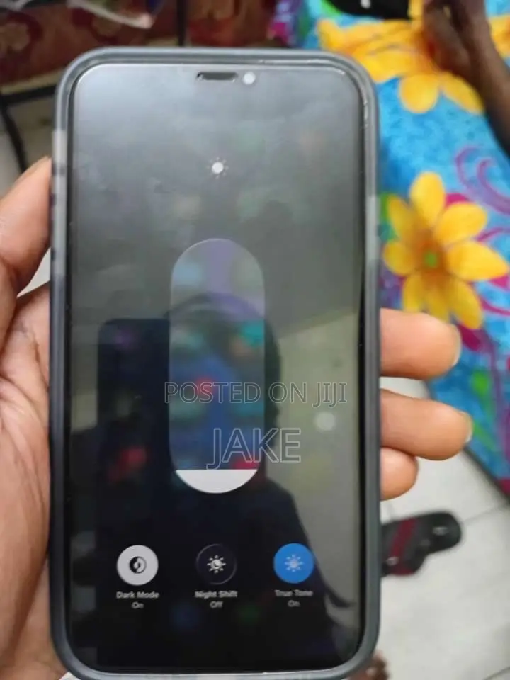 Apple iPhone 11 128 GB Red