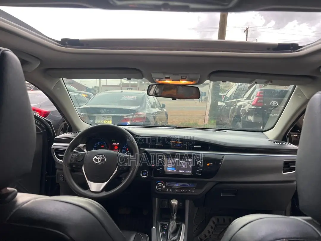 Toyota Corolla 2016 Black