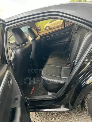 Toyota Corolla 2016 Black