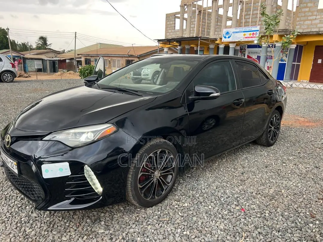 Toyota Corolla 2016 Black