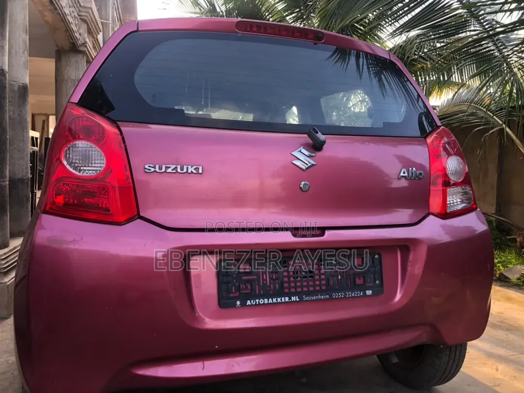 Suzuki Alto 1.0 2012