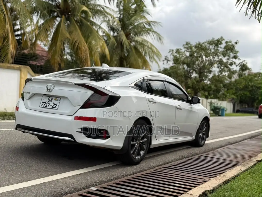 Honda Civic EX-L Sedan 2019 White