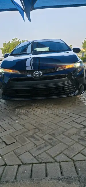 Toyota Corolla 2025 Black