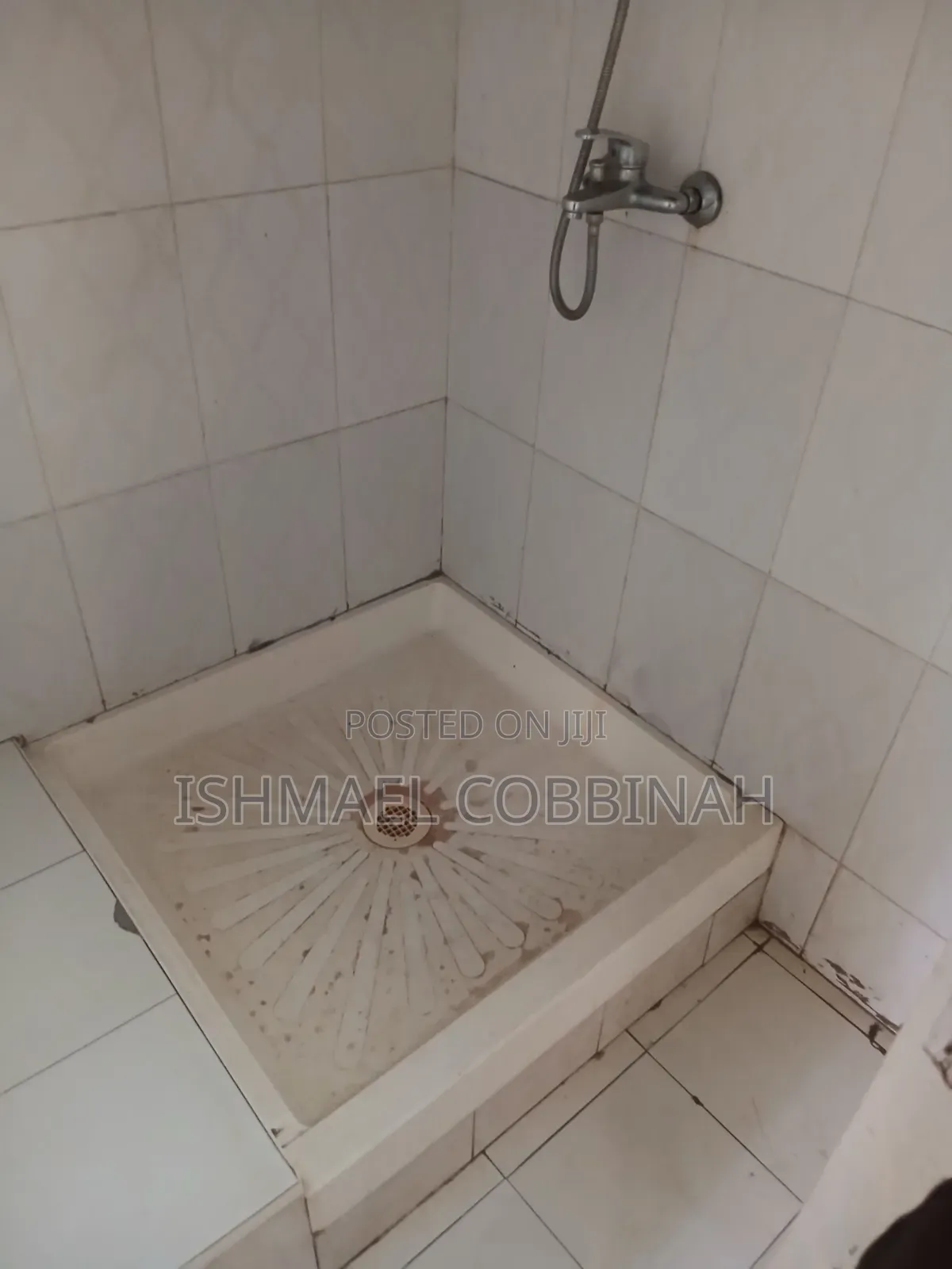Ssingle Room Self Contained for Rent at Spintex Shell Signboard