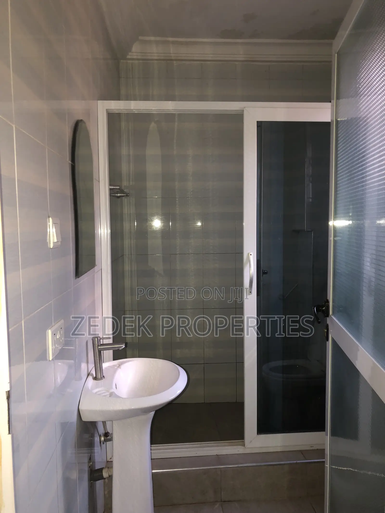 2bdrm Apartment in Kwabenya, Ashomang Estate for rent
