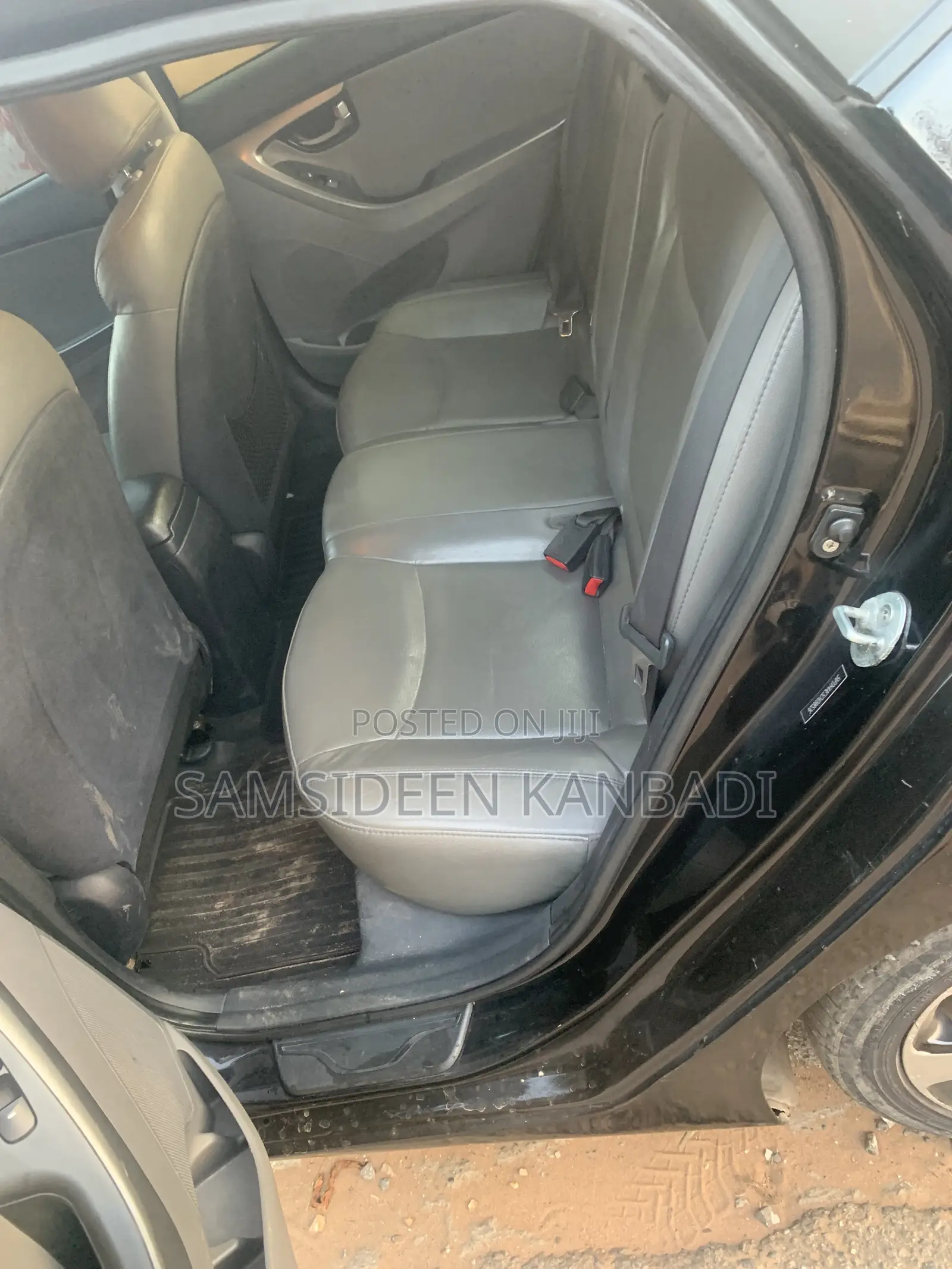 Hyundai Elantra GLS Sedan FWD (1.8L 4cyl 6A) 2013 Black