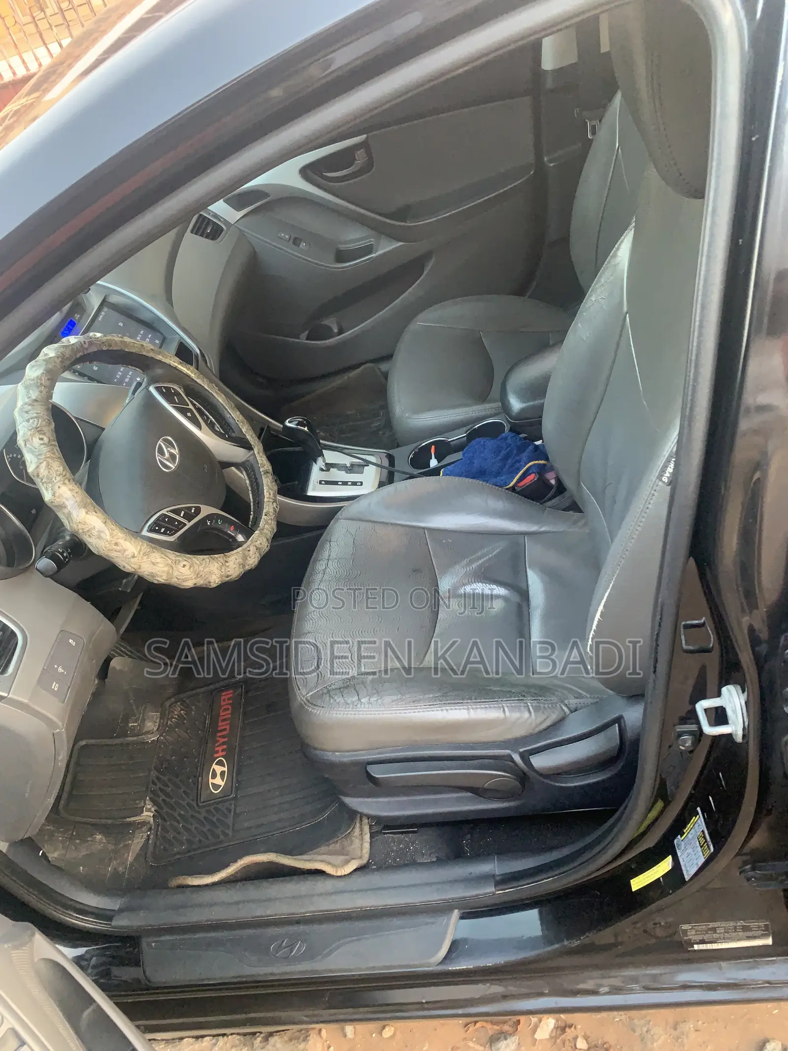 Hyundai Elantra GLS Sedan FWD (1.8L 4cyl 6A) 2013 Black