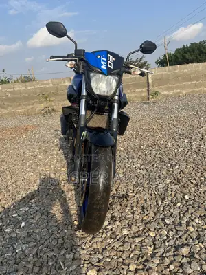 Yamaha 2020 Blue