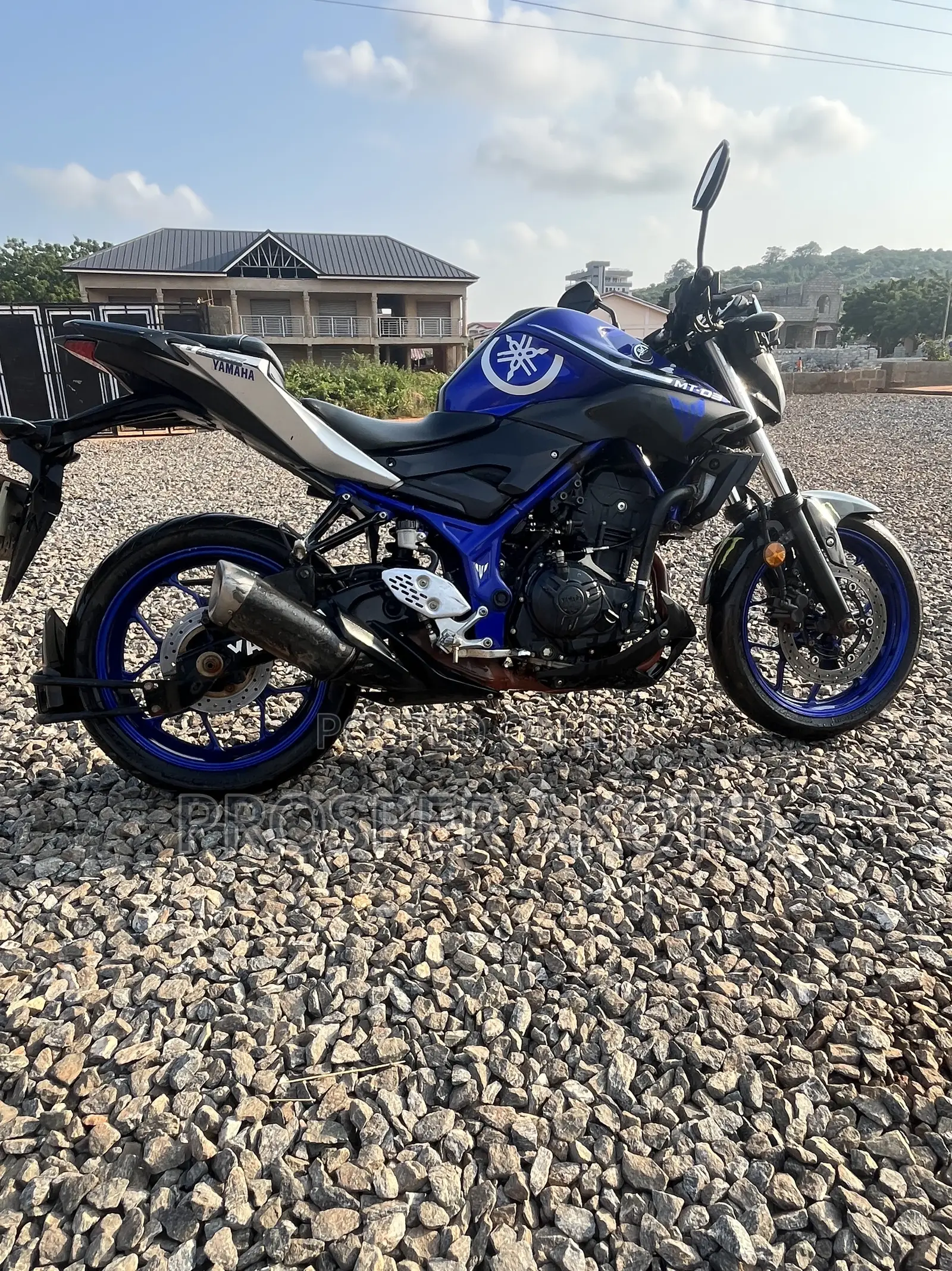 Yamaha 2020 Blue