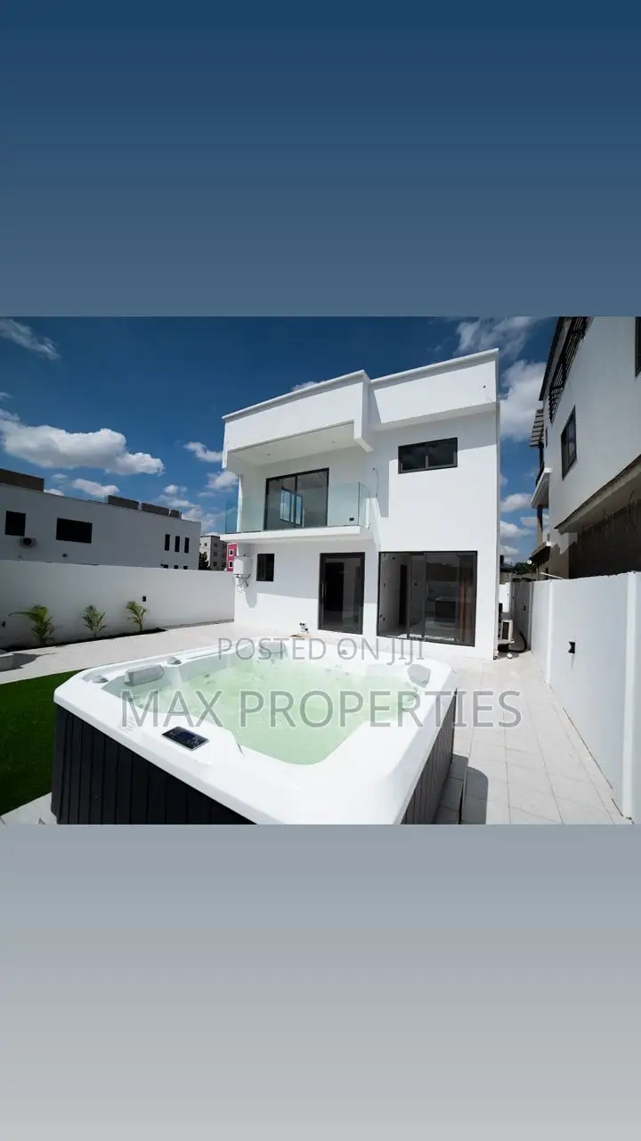 4bdrm House in East Legon for sale