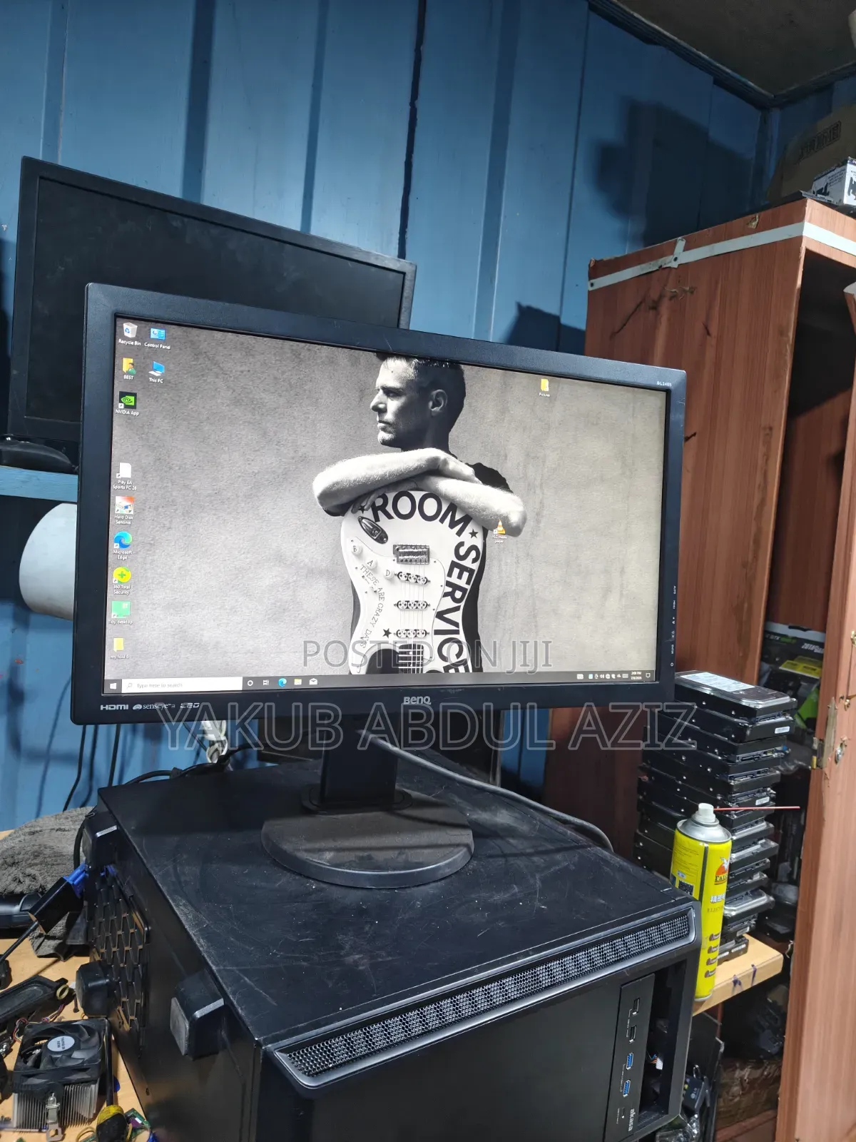 24 Inches Monitor 1080p