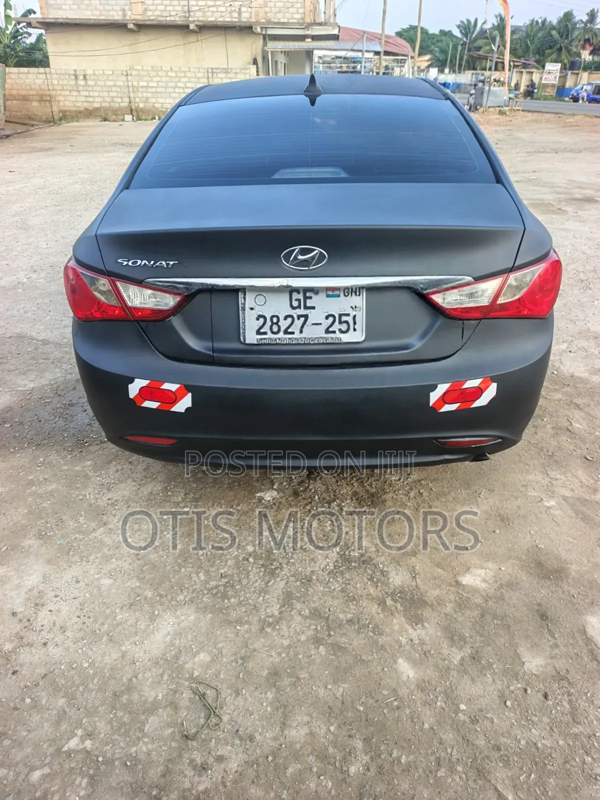 Hyundai Sonata GLS Sedan FWD (2.4L 4cyl 6A) 2013 Matt Black