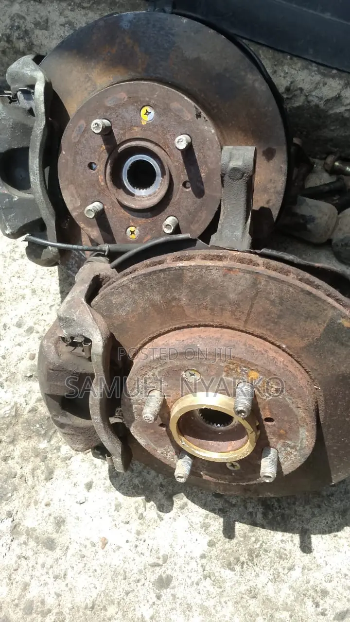 Honda Fit 08-12 Front Hub Complete