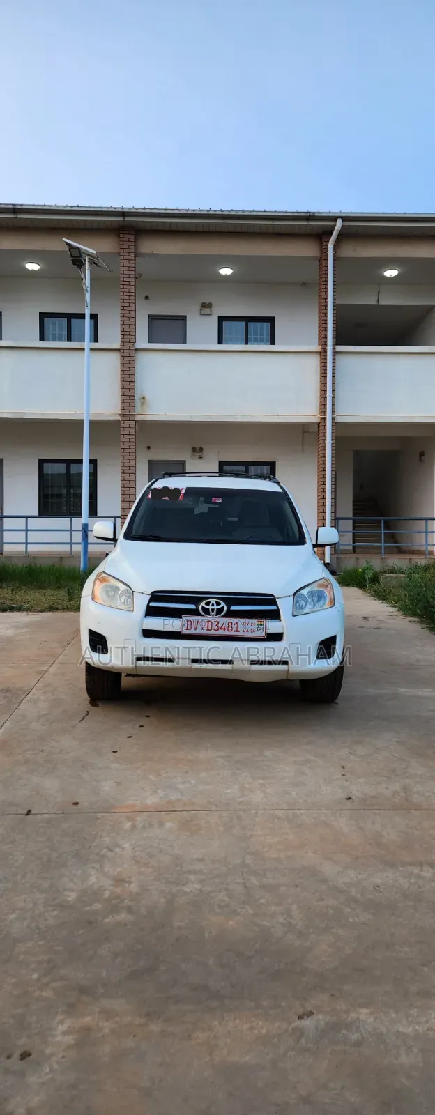 Toyota RAV4 2012 White