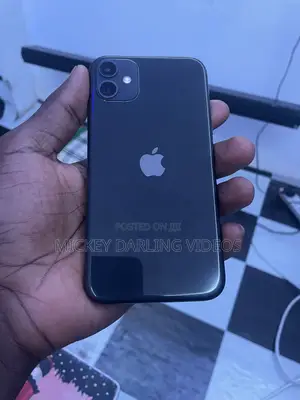 Apple iPhone 11 64 GB Black