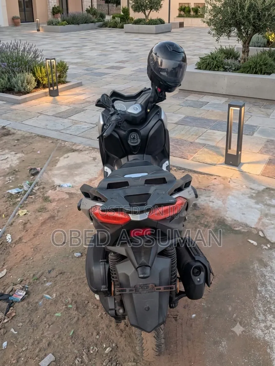 Yamaha 2021 Gray