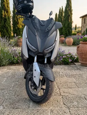 Yamaha 2021 Gray