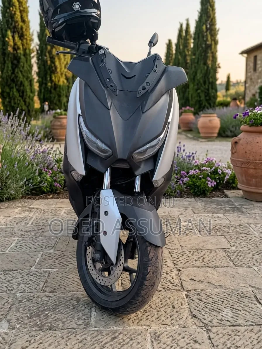 Yamaha 2021 Gray
