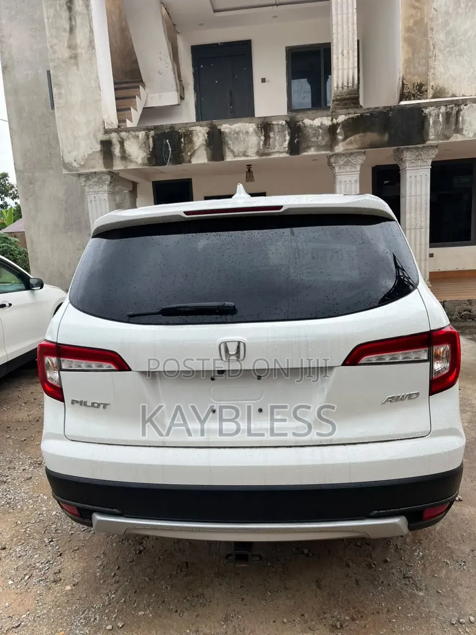 Honda Pilot Touring 8-Passenger 2021 White