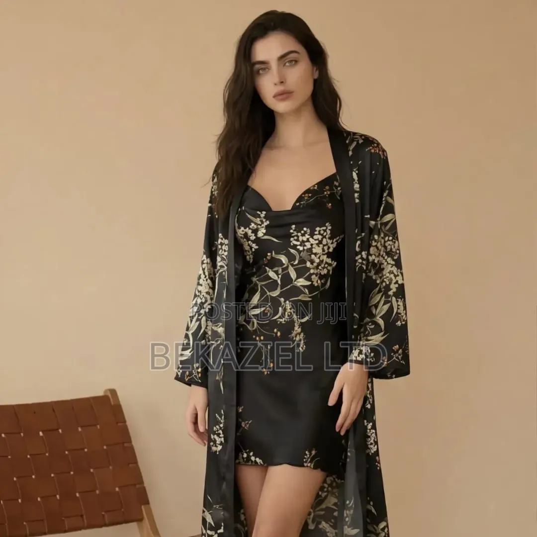 Elegant Mid-Length Nightgown With Full Length Lace-Up Closure