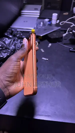 New Apple iPhone 17 Pro Max 256 GB Orange