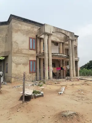 5bdrm House in Amasaman for sale