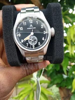 Steelflier Official Multi-Time Zone Sf746