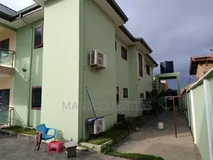 5bdrm House in Amasaman for sale