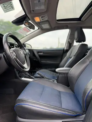 Toyota Corolla SE (1.8L 4cyl 2A) 2018 Black