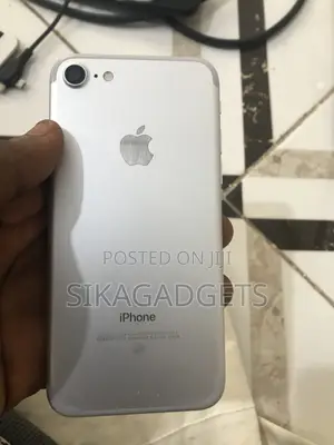 Apple iPhone 7 128 GB White
