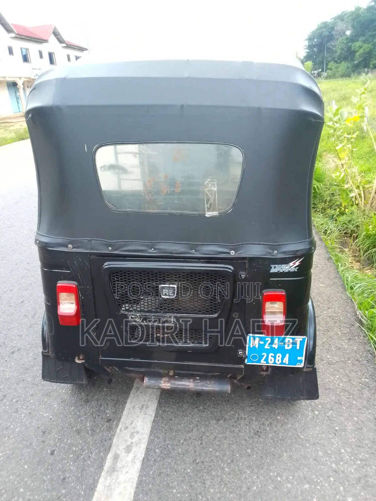 Bajaj RE 2024 Black