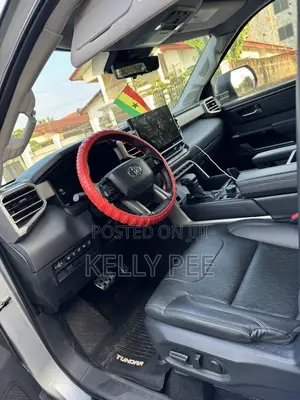 Toyota Tundra 2024 Gray