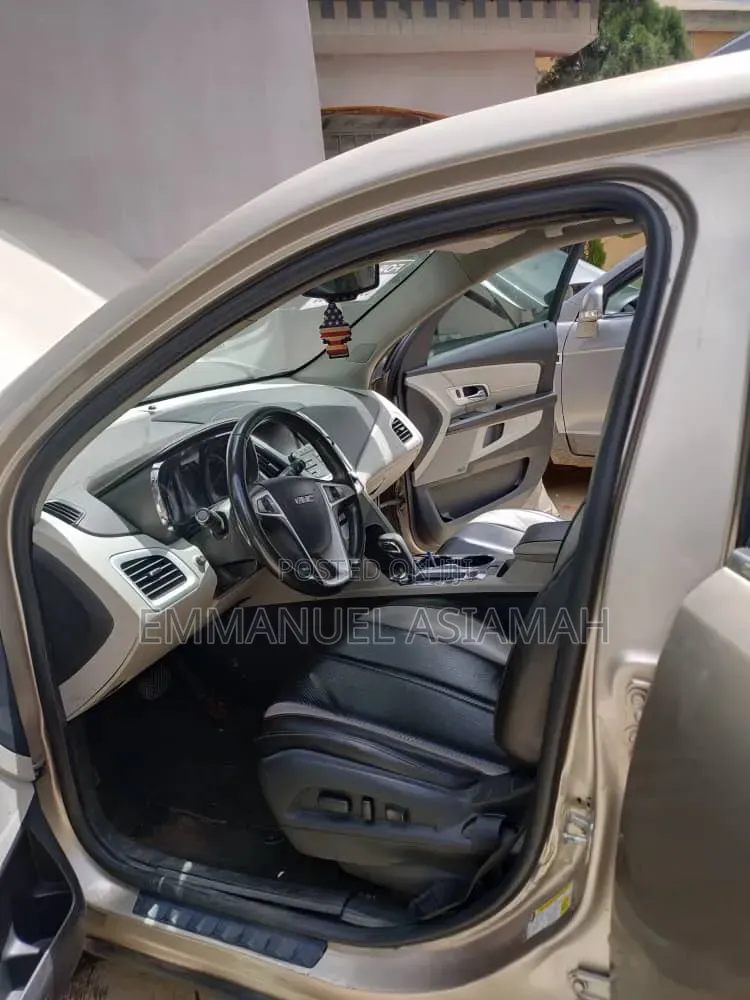 GMC Terrain 2014 Gold