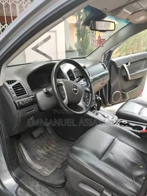 Chevrolet Captiva 2011 Gray
