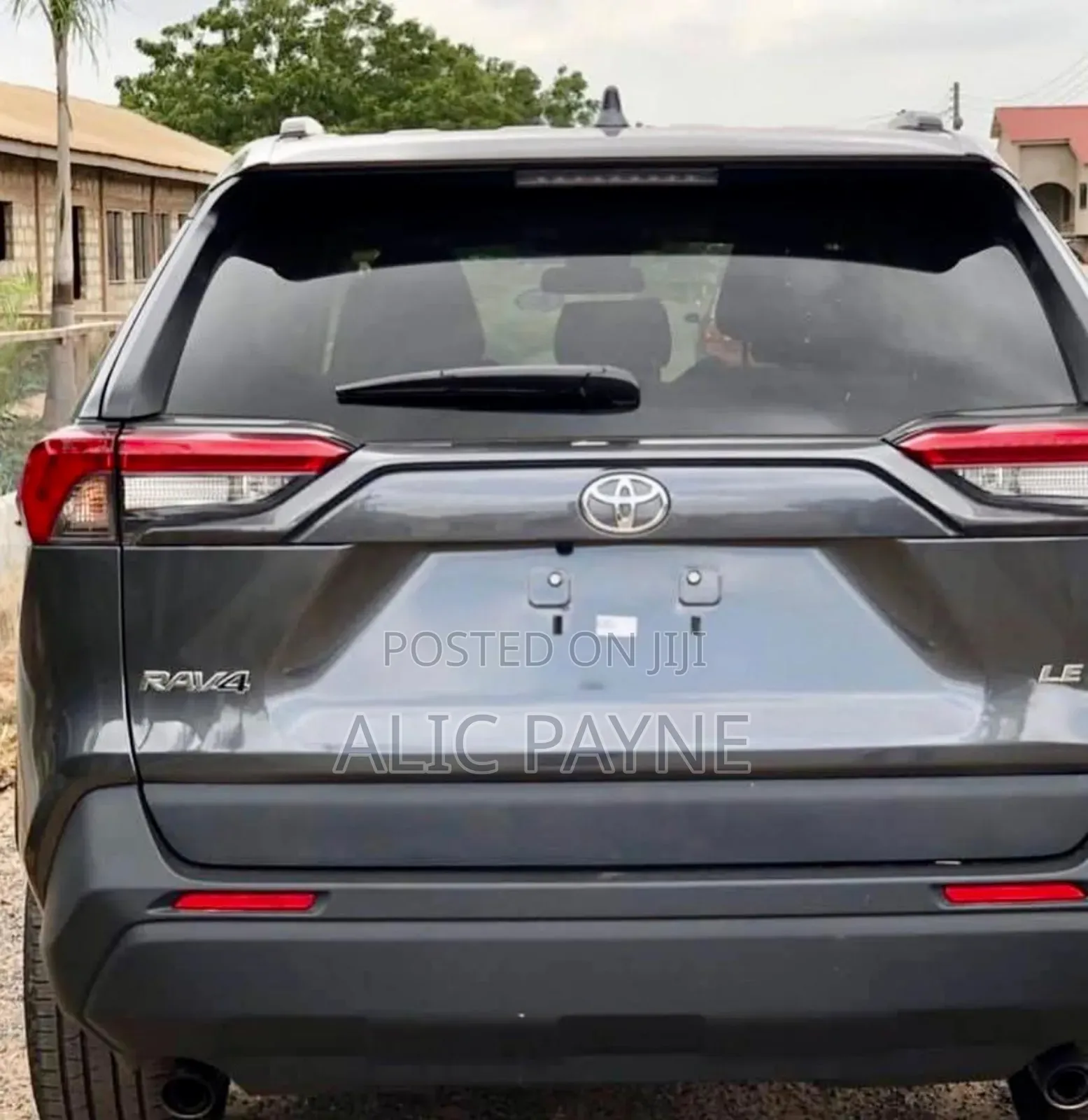 Toyota RAV4 LE 2021 Gray