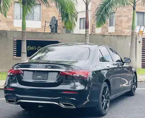 Mercedes-Benz E350 2021 Black