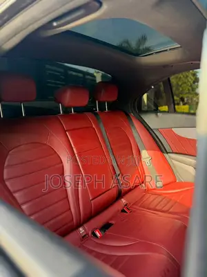 Mercedes-Benz C300 2018 White