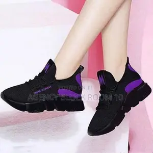 Women's Fashion Sneakers - Black