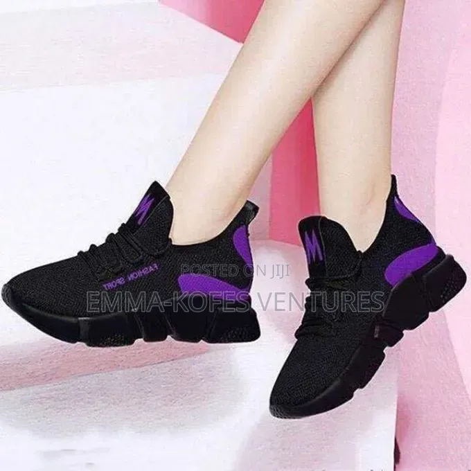 Women's Fashion Sneakers - Black