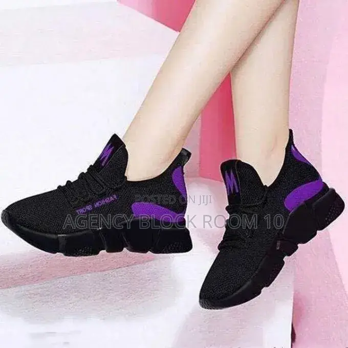Women's Fashion Sneakers - Black