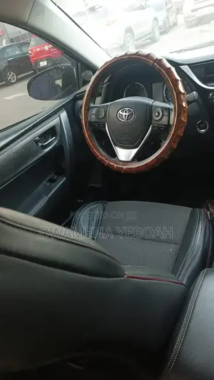 Toyota Corolla SE 4dr Sedan (1.8L 4cyl CVT) 2017 Burgundy